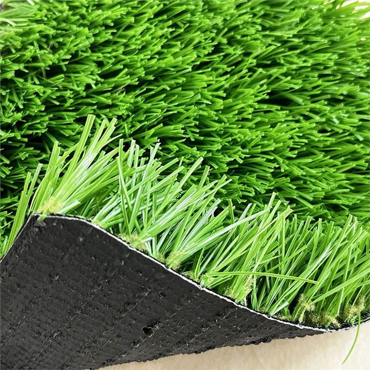 Pavimentos deportivos de césped artificial